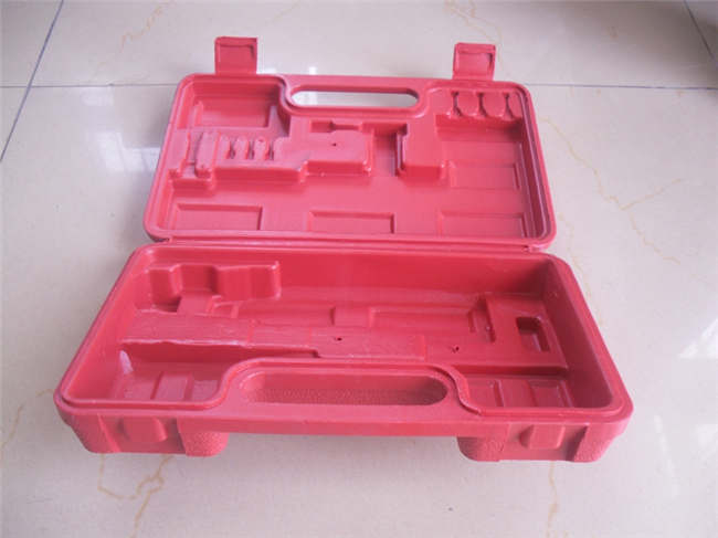 吹塑加工_吹塑制品設(shè)備使用前要注意什么？